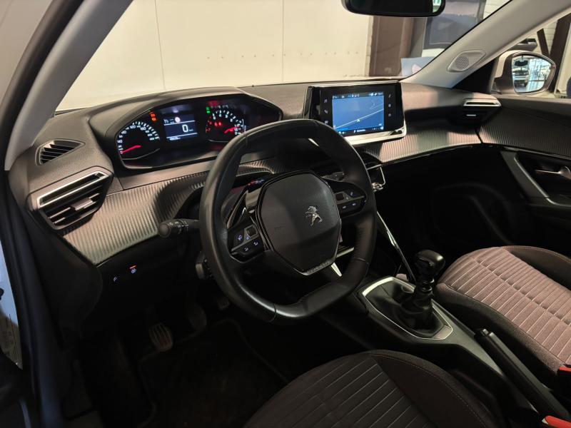 Image de la voiture Peugeot 2008