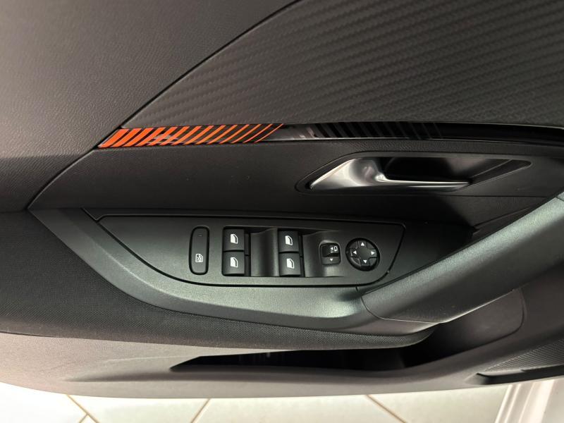 Image de la voiture Peugeot 2008