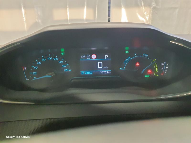 Image de la voiture Peugeot e-2008