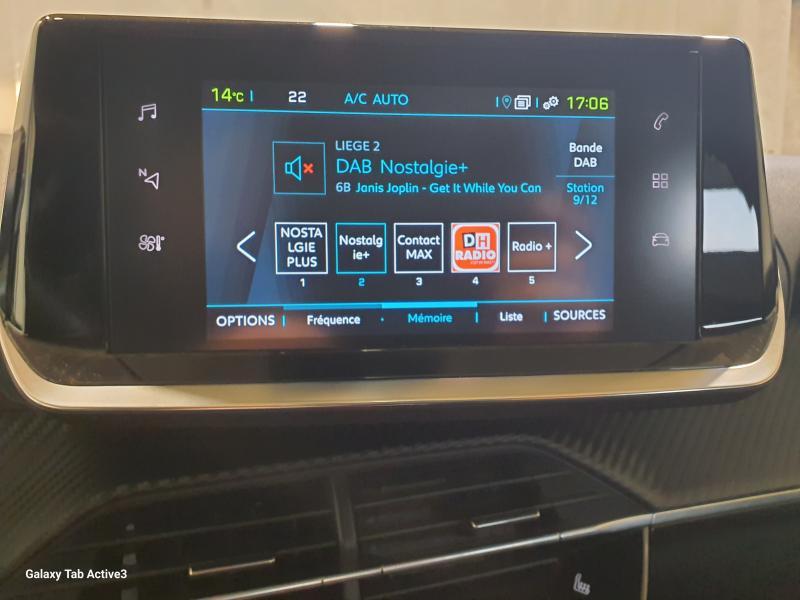 Image de la voiture Peugeot e-2008