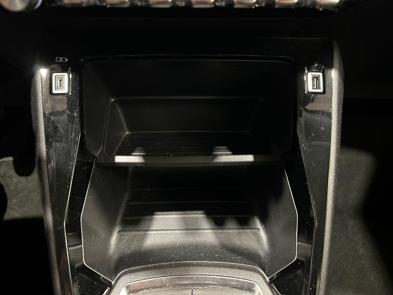 Image de la voiture Peugeot 2008