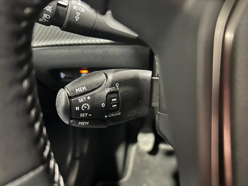 Image de la voiture Peugeot 2008