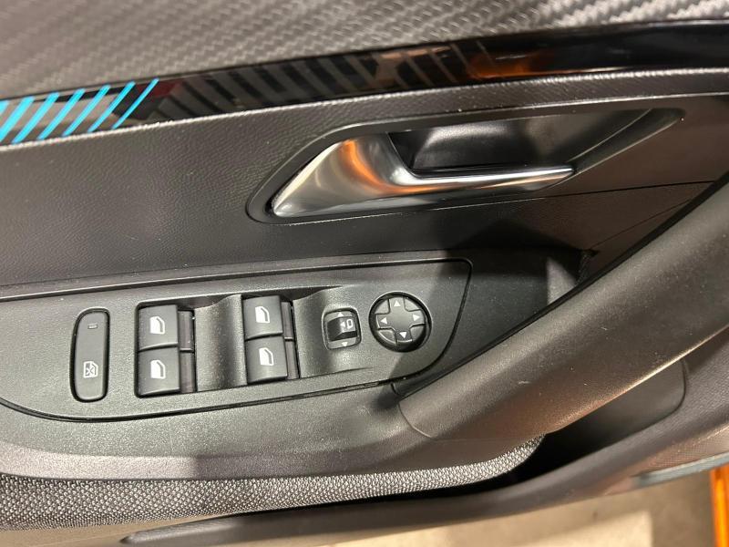 Image de la voiture Peugeot 2008