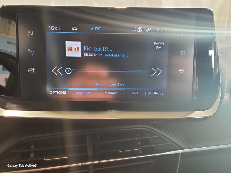 Image de la voiture Peugeot 2008