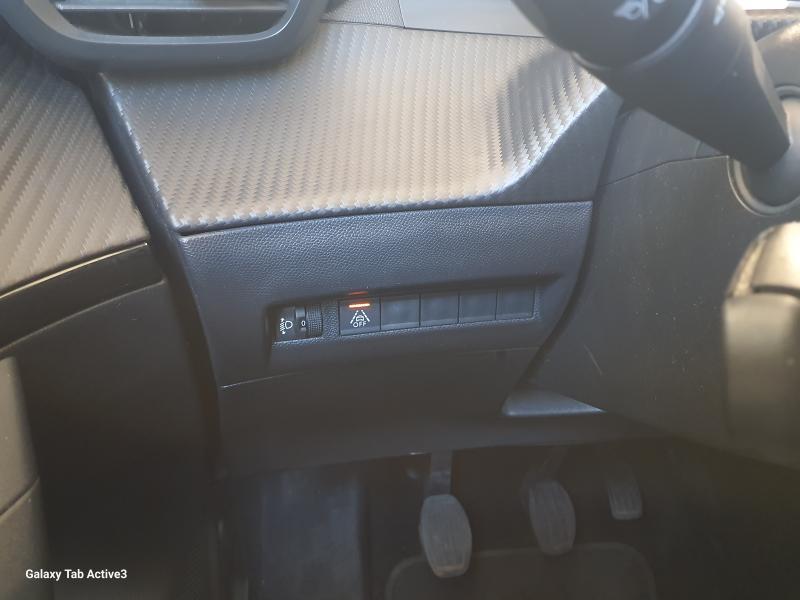 Image de la voiture Peugeot 2008