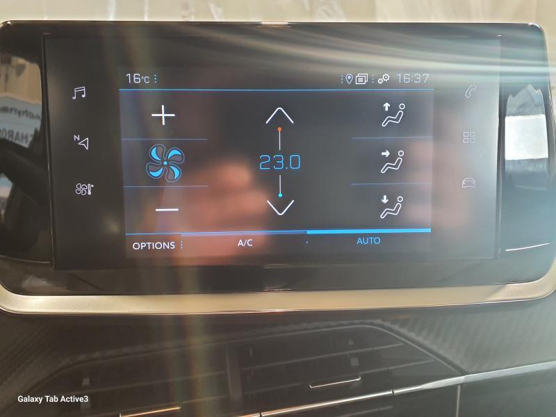 Image de la voiture Peugeot 2008