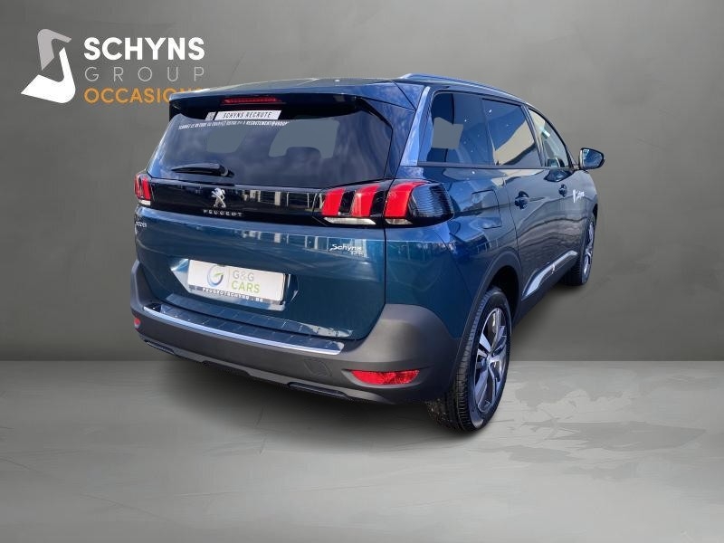 Image de la voiture Peugeot 5008