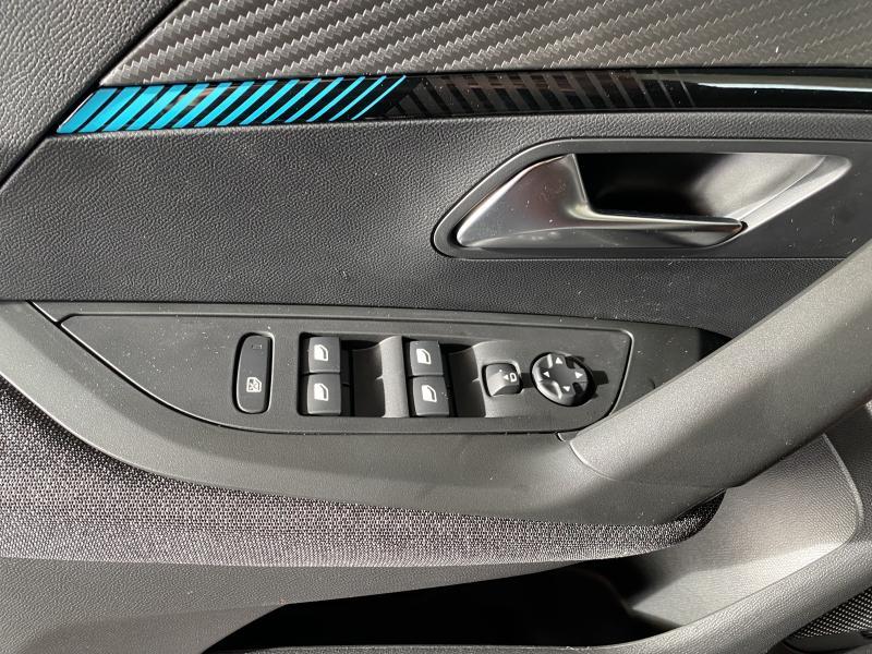 Image de la voiture Peugeot 2008