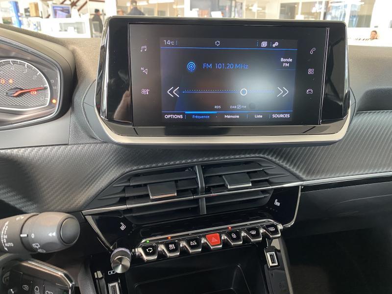 Image de la voiture Peugeot 2008