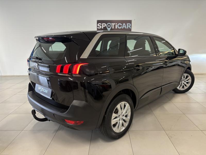 Image de la voiture Peugeot 5008