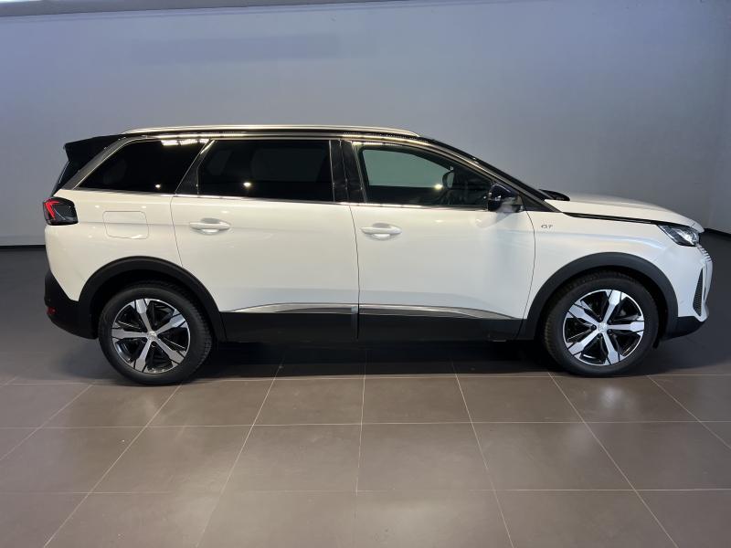 Image de la voiture Peugeot 5008