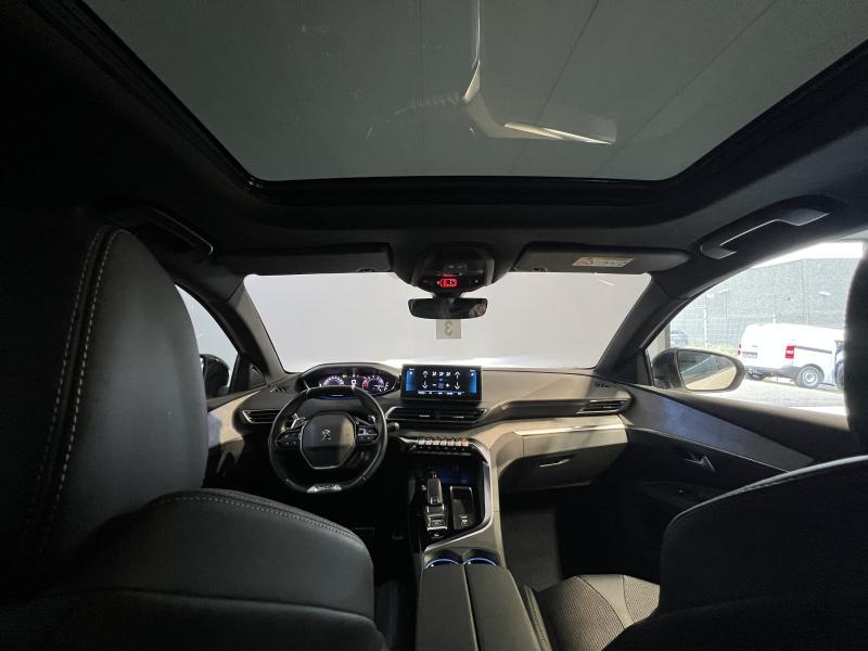 Image de la voiture Peugeot 5008