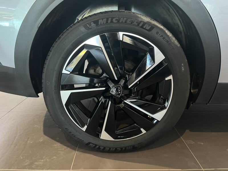 Image de la voiture Peugeot 408