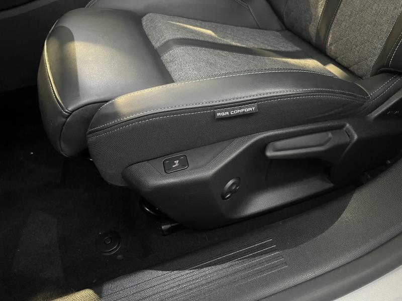 Image de la voiture Peugeot 408