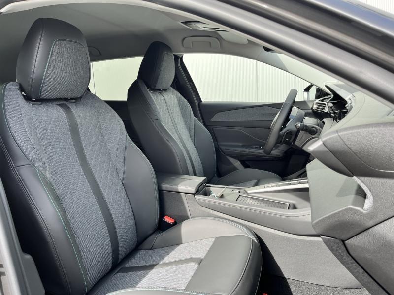 Image de la voiture Peugeot 408