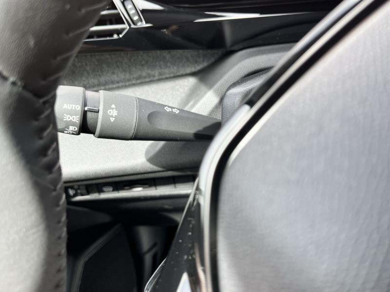 Image de la voiture Peugeot 408