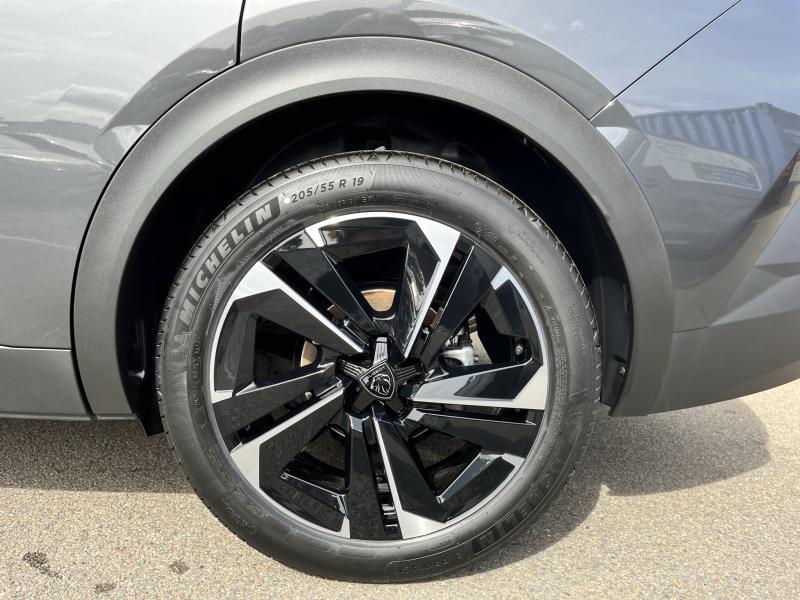 Image de la voiture Peugeot 408