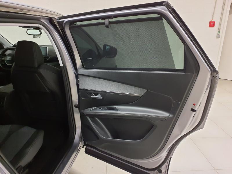 Image de la voiture Peugeot 5008