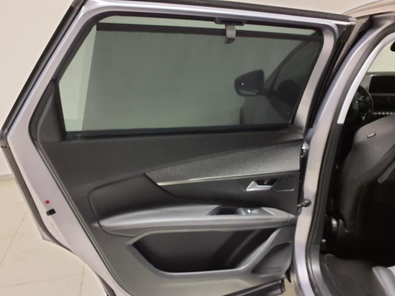 Image de la voiture Peugeot 5008