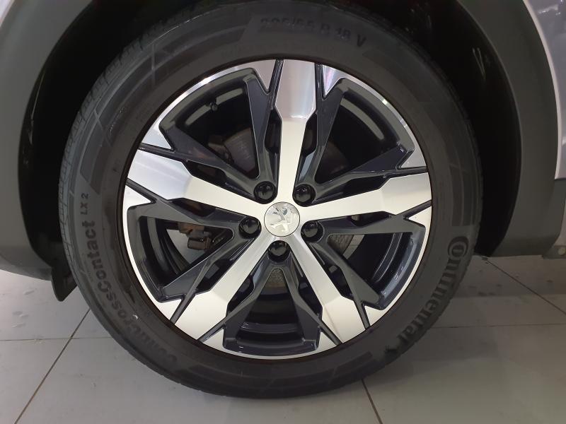 Image de la voiture Peugeot 5008