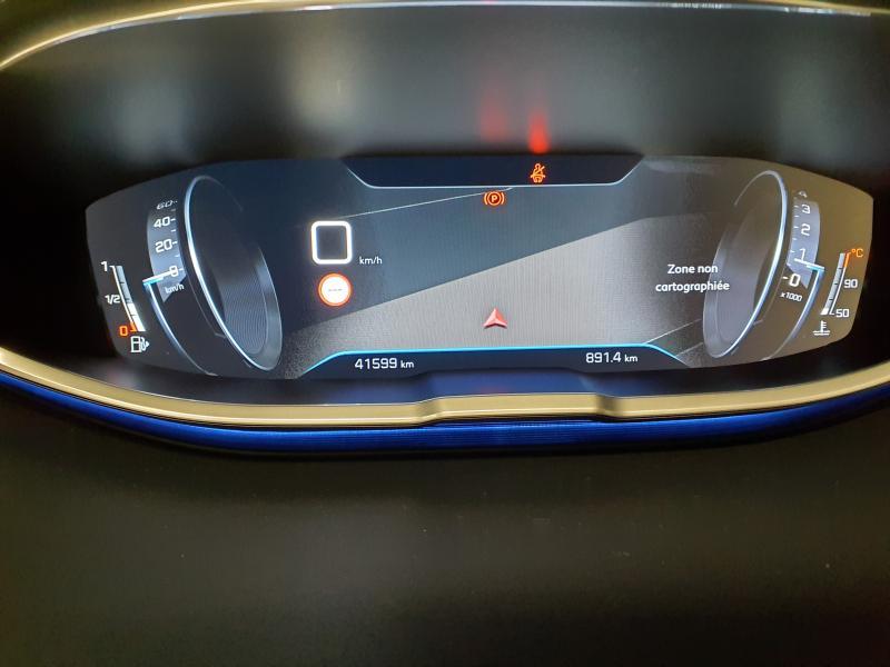Image de la voiture Peugeot 5008