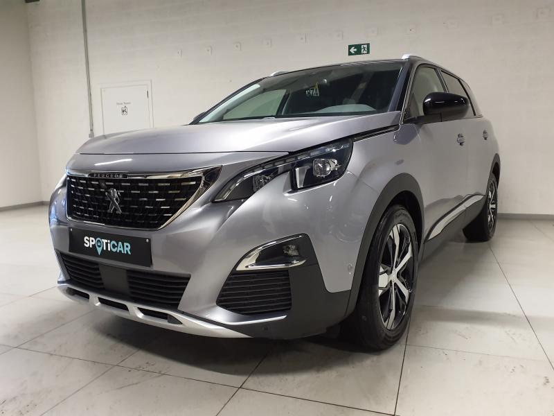 Image de la voiture Peugeot 5008