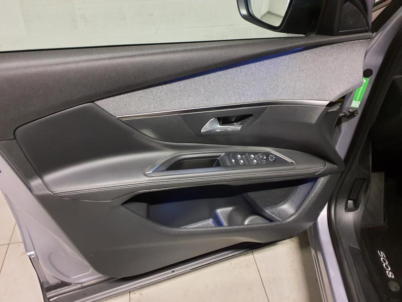Image de la voiture Peugeot 5008