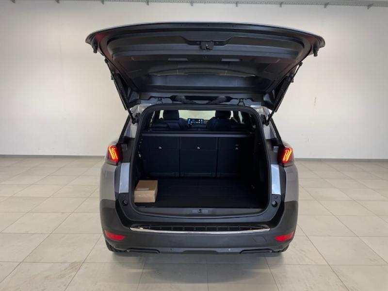 Image de la voiture Peugeot 5008