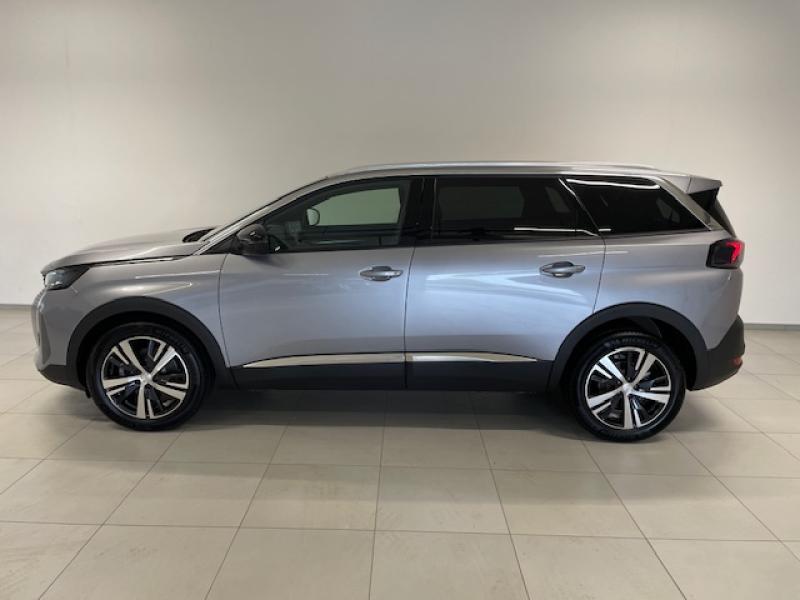 Image de la voiture Peugeot 5008