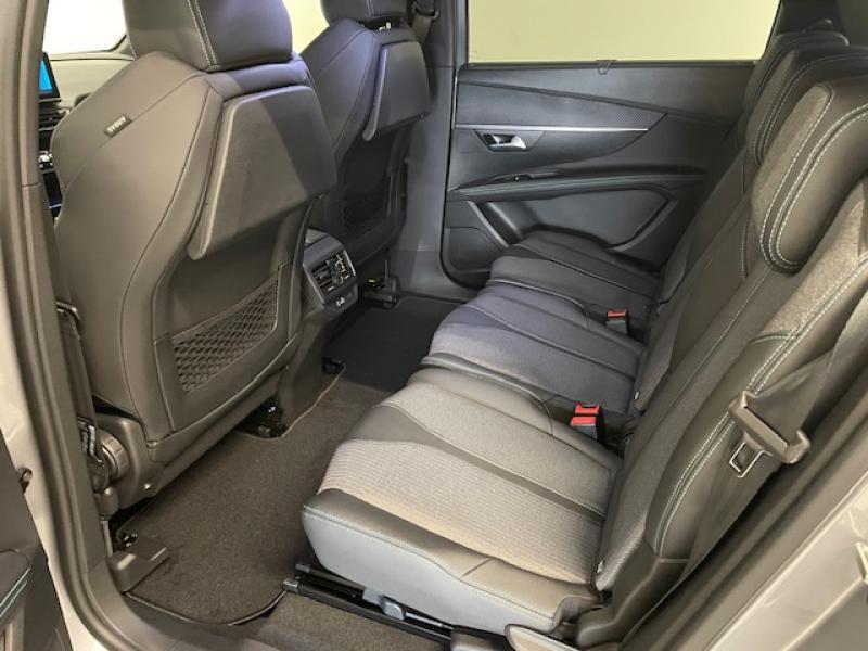 Image de la voiture Peugeot 5008