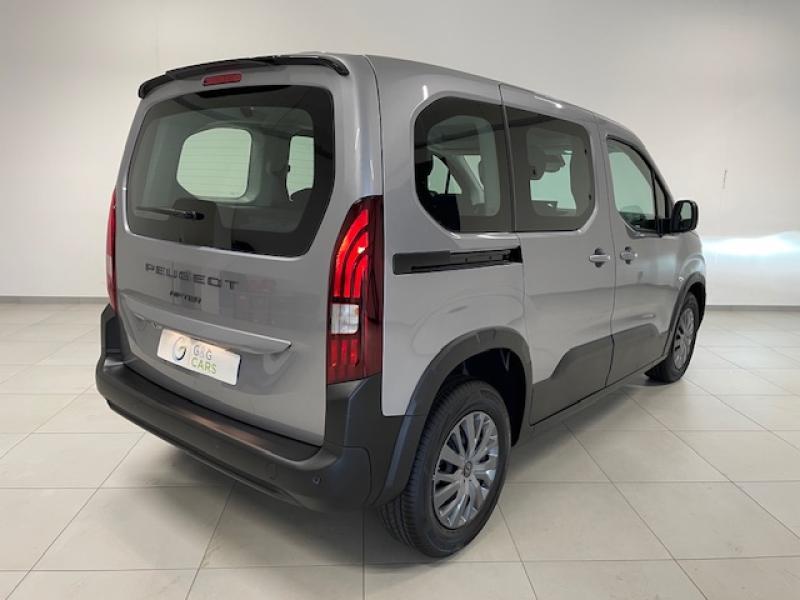 Image de la voiture Peugeot Rifter