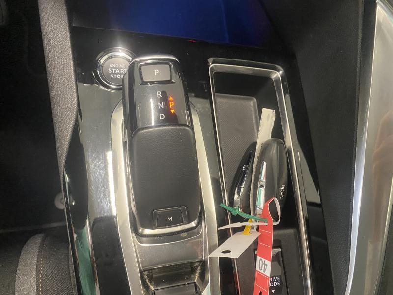 Image de la voiture Peugeot 3008