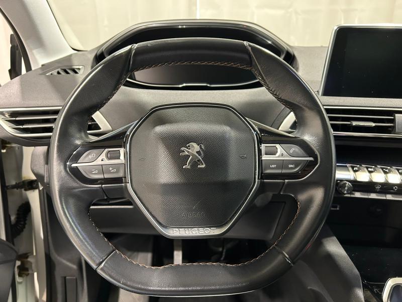 Image de la voiture Peugeot 3008