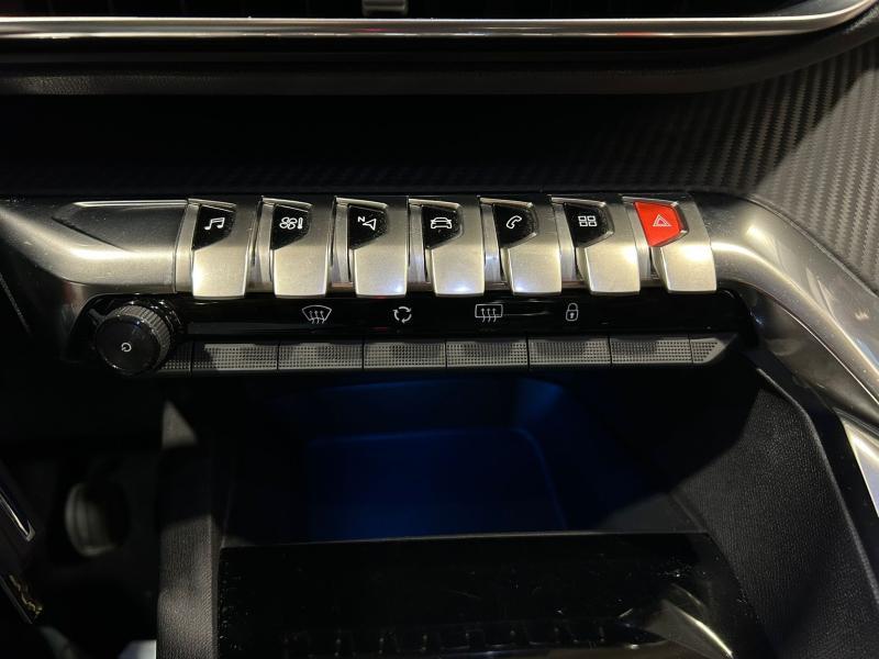 Image de la voiture Peugeot 3008