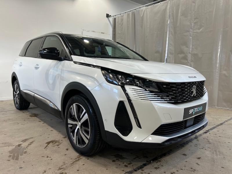 Image de la voiture Peugeot 5008