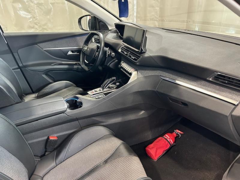 Image de la voiture Peugeot 5008