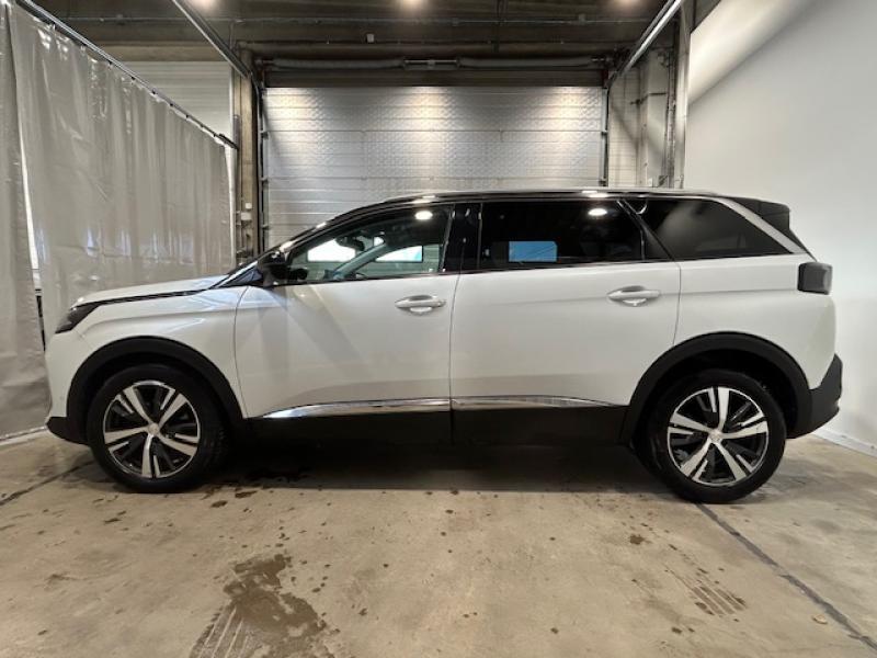 Image de la voiture Peugeot 5008