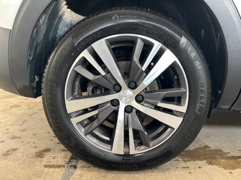 Image de la voiture Peugeot 5008