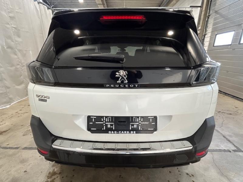 Image de la voiture Peugeot 5008