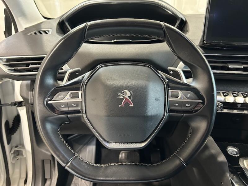 Image de la voiture Peugeot 5008