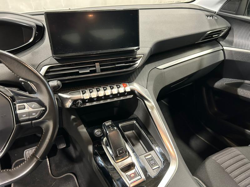 Image de la voiture Peugeot 3008