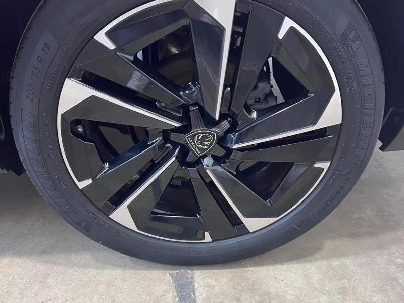 Image de la voiture Peugeot 408