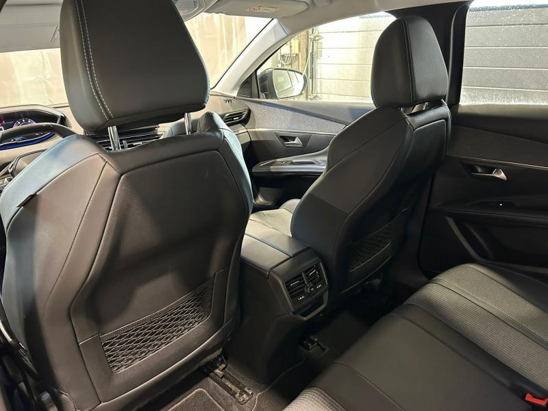 Image de la voiture Peugeot 3008