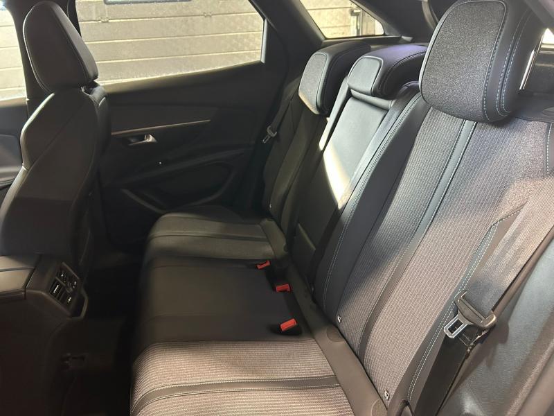 Image de la voiture Peugeot 3008