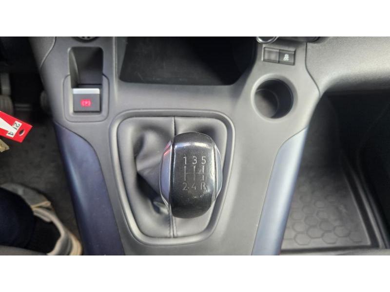 Image de la voiture Peugeot Rifter