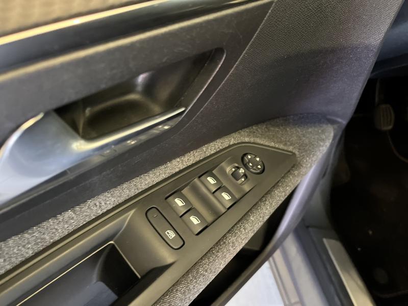 Image de la voiture Peugeot 3008