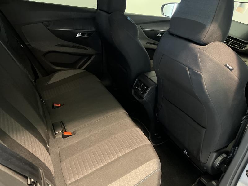 Image de la voiture Peugeot 3008