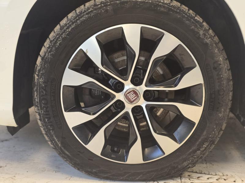 Image de la voiture Fiat Tipo