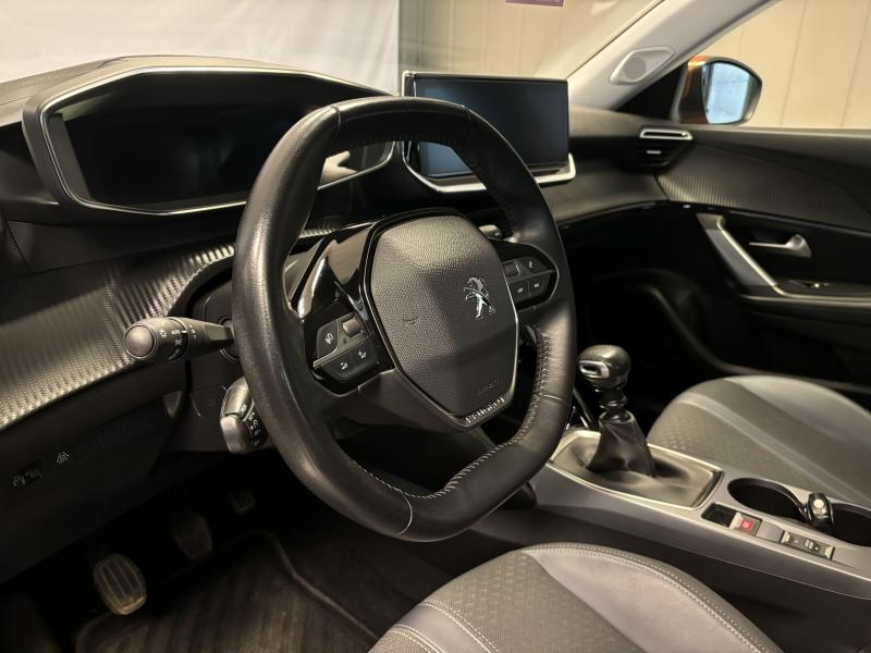 Image de la voiture Peugeot 2008