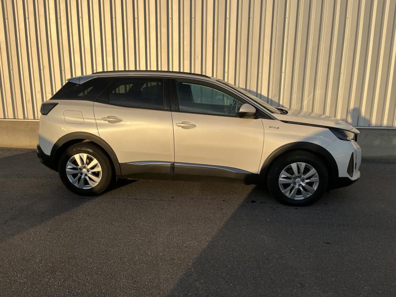 Image de la voiture Peugeot 3008